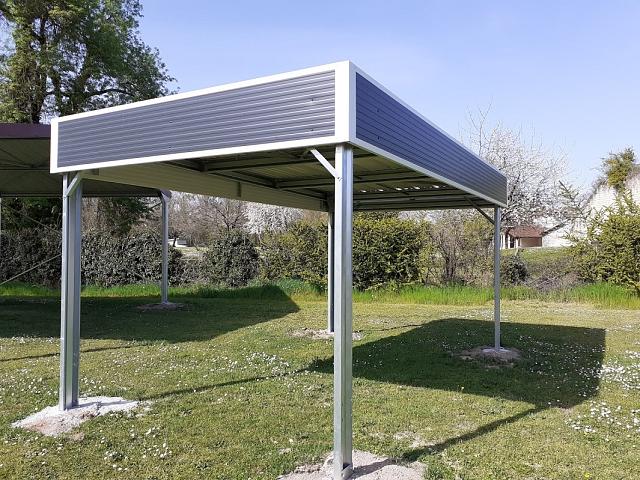 Carport à toit plat en expo à Angoulême